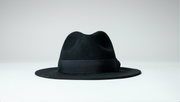 Fedora with Size Adjuster